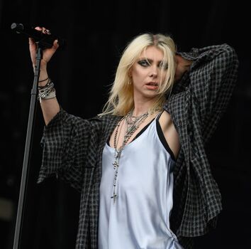 Full leaked Taylor momsen page private onlyfans photo