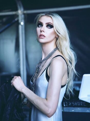 Full leaked Taylor momsen private onlyfans photo