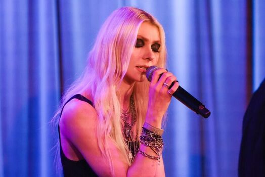 Full leaked Taylor momsen private onlyfans photo