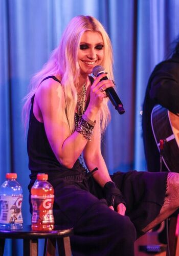 Full leaked Taylor momsen private onlyfans photo