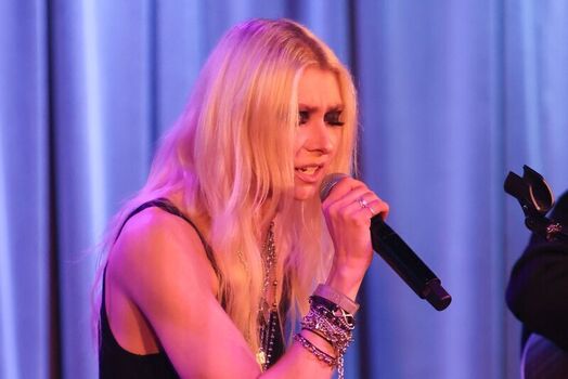 Full leaked Taylor momsen private onlyfans photo
