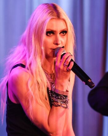 Full leaked Taylor momsen private onlyfans photo