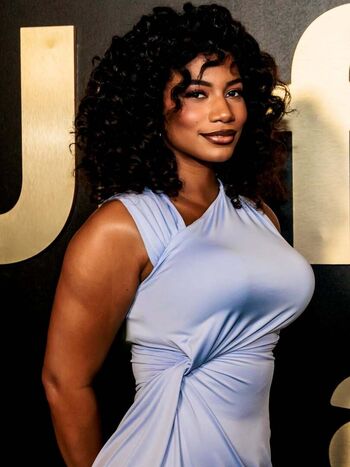 Full leaked Taylor rooks page private onlyfans photo