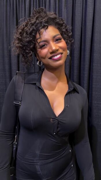 Full leaked Taylor rooks private onlyfans photo