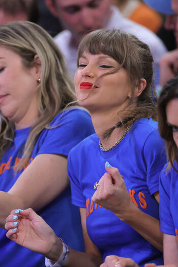 Full leaked Taylor swift  page private onlyfans photo