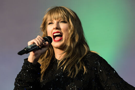 Full leaked Taylor swift  page private onlyfans photo
