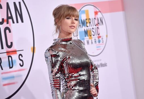 Full leaked Taylor swift page private onlyfans photo