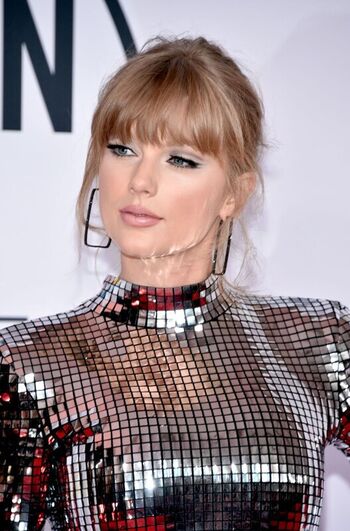 Full leaked Taylor swift page private onlyfans photo