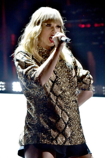 Full leaked Taylor swift page private onlyfans photo