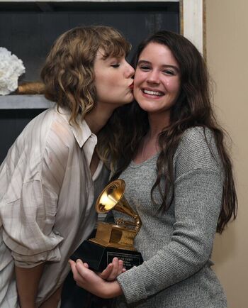 Full leaked Taylor swift page private onlyfans photo