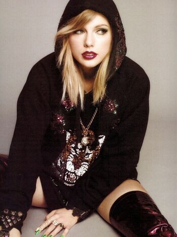 Full leaked Taylor swift  page private onlyfans photo