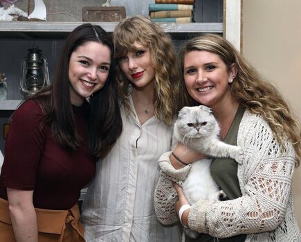 Full leaked Taylor swift  page private onlyfans photo