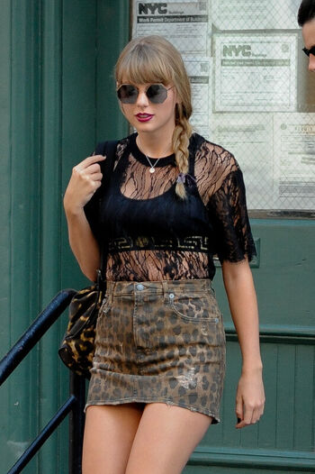Full leaked Taylor swift page private onlyfans photo