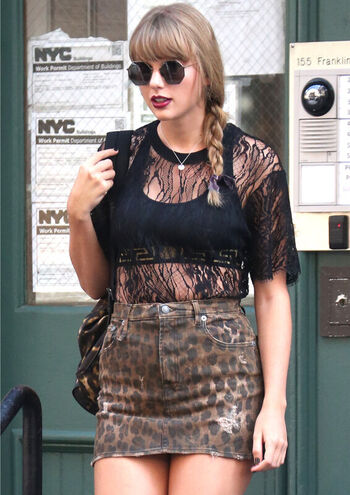Full leaked Taylor swift page private onlyfans photo
