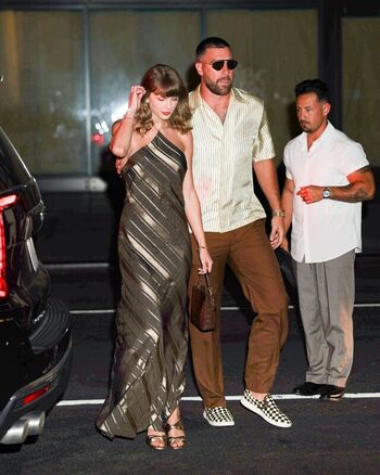 Full leaked Taylor swift page private onlyfans photo