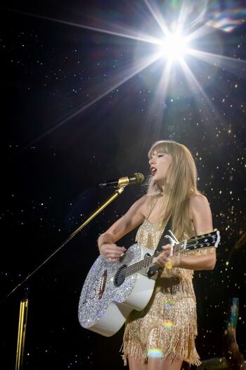 Full leaked Taylor swift page private onlyfans photo