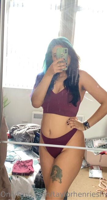 Full leaked Taylorhenriesfree private onlyfans photo