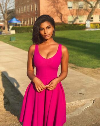 TaylorRooks