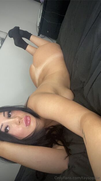 Full leaked Taysophie private onlyfans photo