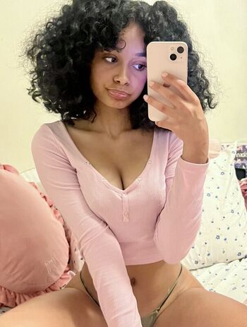 Full leaked Tazeana private onlyfans photo