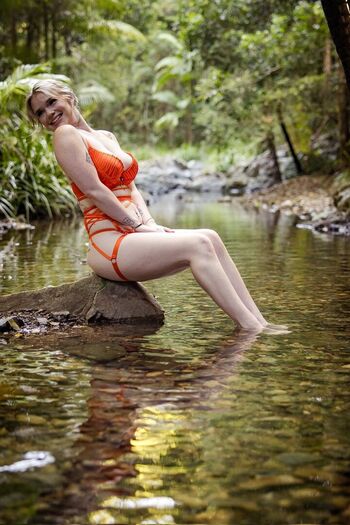 Full leaked Teetee page private onlyfans photo