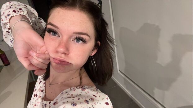 Full leaked Teetee private onlyfans photo