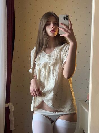 Full leaked Nyybaybie bambi/ private onlyfans photo