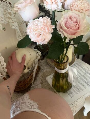 Full leaked Hopie schlenker/ private onlyfans photo