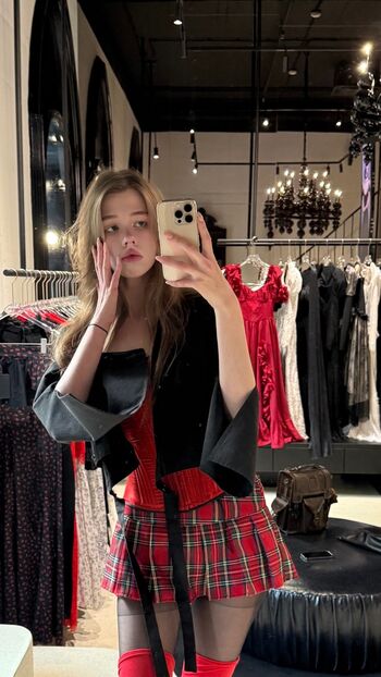 Full leaked Hannah watson/ private onlyfans photo