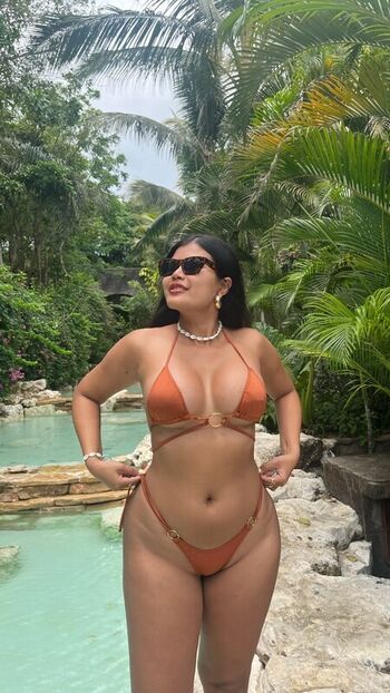 Full leaked Thai girls  page private onlyfans photo