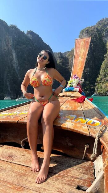 Full leaked Thai girls  page private onlyfans photo