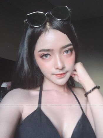 Full leaked Thai girls  page private onlyfans photo