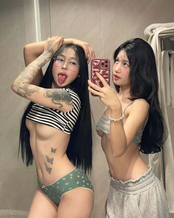 Full leaked Thai girls page private onlyfans photo