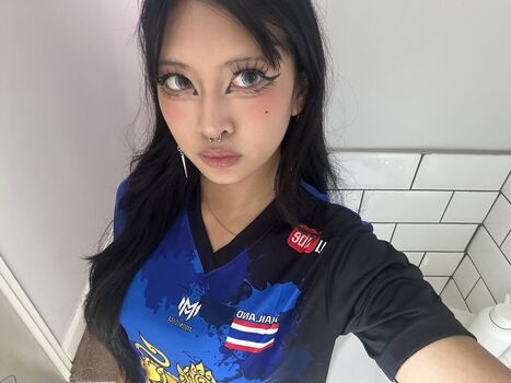 Thai Girls ????????