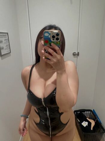 Full leaked Thanyanan bow private onlyfans photo