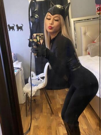 The Definitive 'Petite With An Ass' Megathread