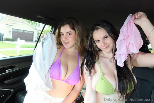 Full leaked The lego mommy  page private onlyfans photo