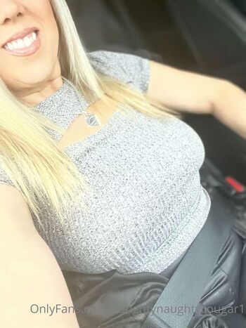Full leaked The naughty cougar private onlyfans photo