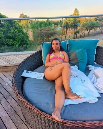 Full leaked The royal zinzi private onlyfans photo