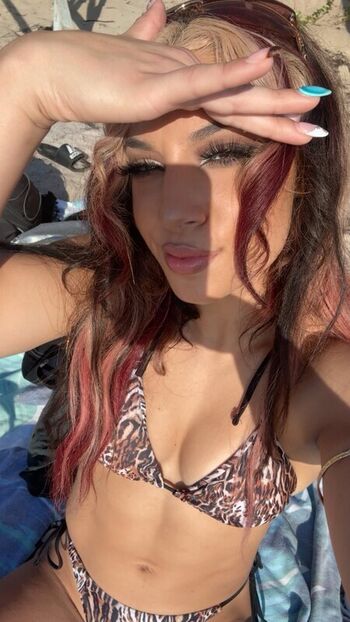 Full leaked Thea hail private onlyfans photo