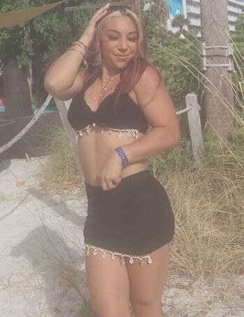 Full leaked Thea hail private onlyfans photo