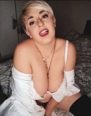 Full leaked Thelilpixie private onlyfans photo