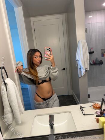 Full leaked Themikkiangel private onlyfans photo
