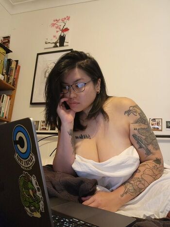 Full leaked Theofficialhoney private onlyfans photo