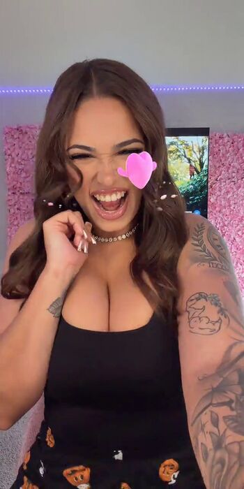 Full leaked Theonlysavyy private onlyfans photo