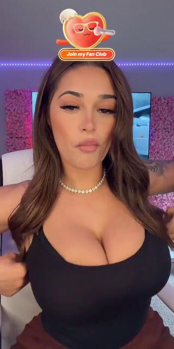 Full leaked Theonlysavyy private onlyfans photo