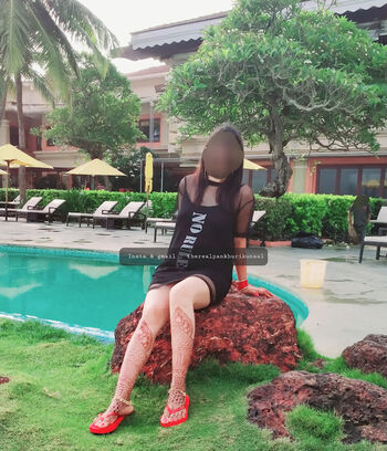 Full leaked Therealpankhurikunaal private onlyfans photo