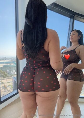 Full leaked Therealxxxenasteph private onlyfans photo