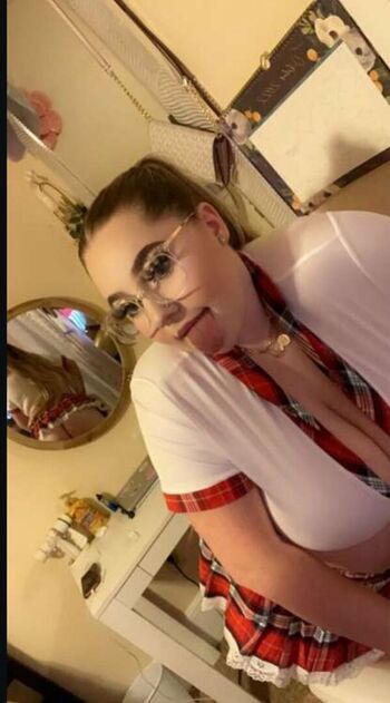 Full leaked Theycallmelilvan private onlyfans photo