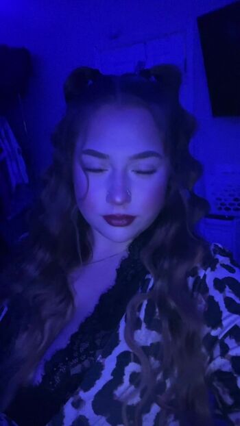 Full leaked Theycallmelilvan private onlyfans photo